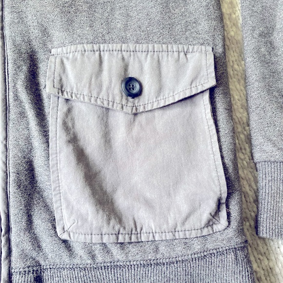 H&M, Label Of Graded Goods Hoodie Sweatshirt, Thick, Warm, Big Pockets, Medium - Picture 2 of 7